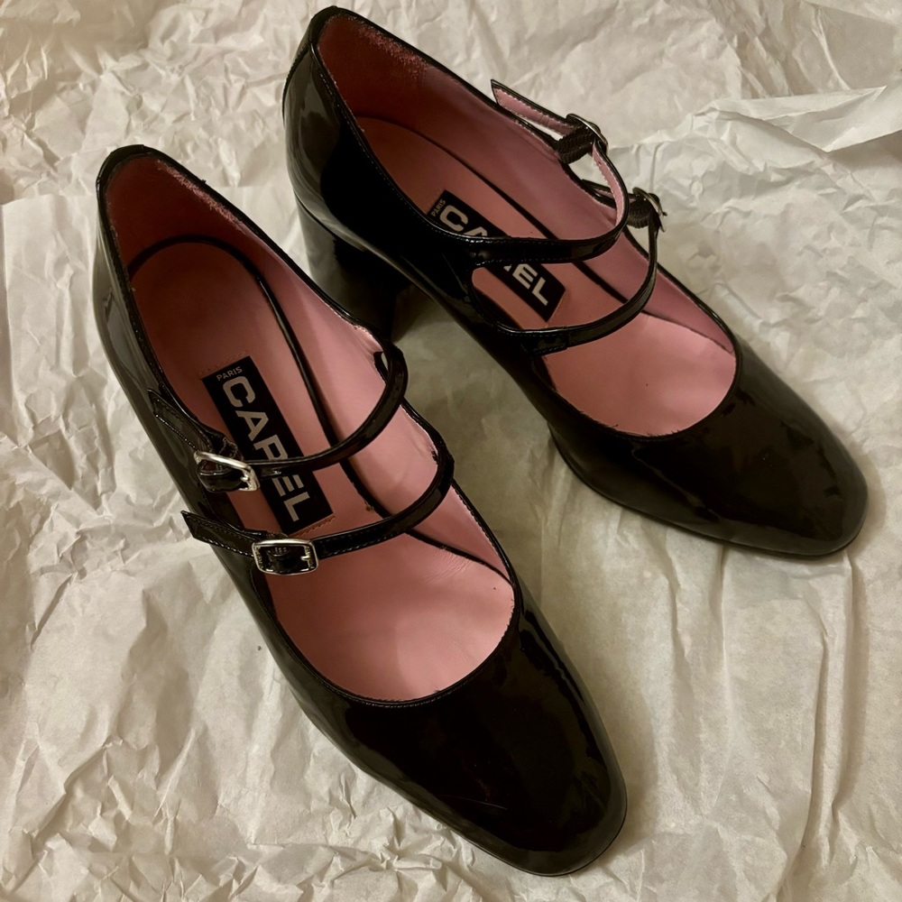 CAREL PARIS Alice patent leather black mary jane heels EU 37 US 7
